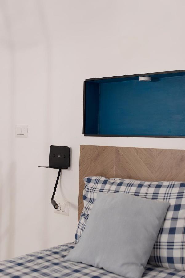 נאפולי Madaleni Home Plebiscito מראה חיצוני תמונה