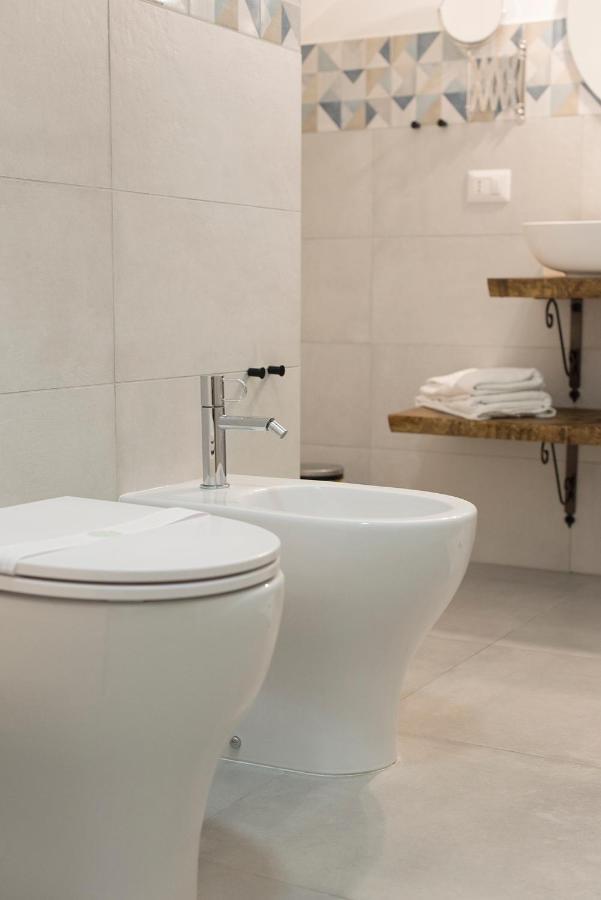 נאפולי Madaleni Home Plebiscito מראה חיצוני תמונה